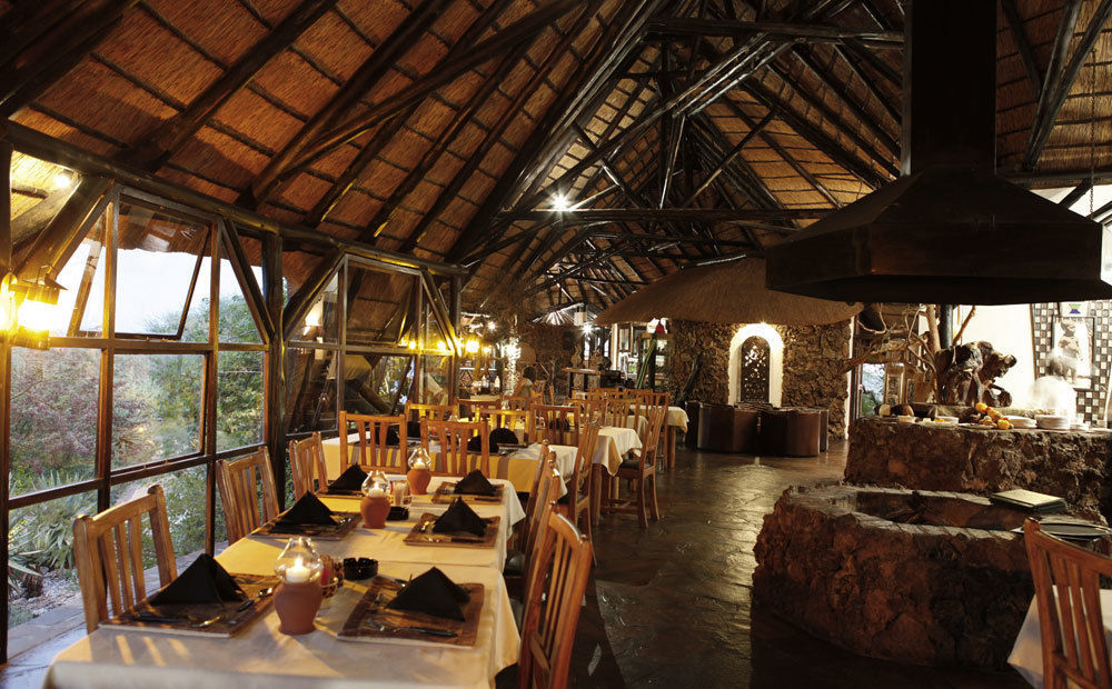 Vingerklip Lodge Khorixas Exterior photo
